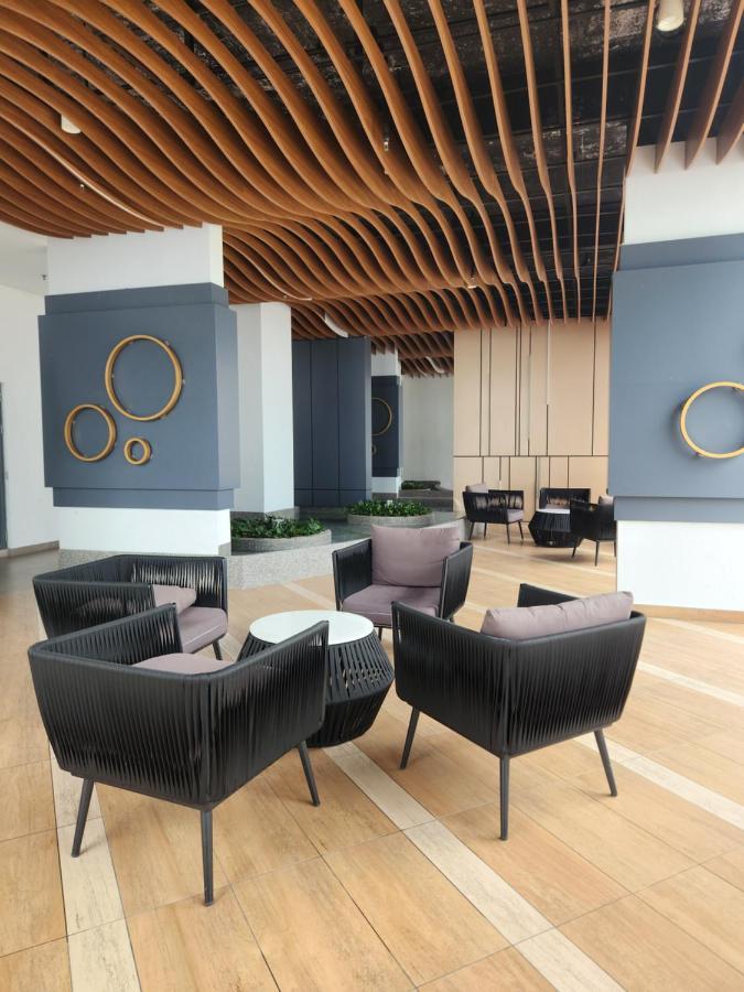 Nusa Luxurious Suite コタバル エクステリア 写真
