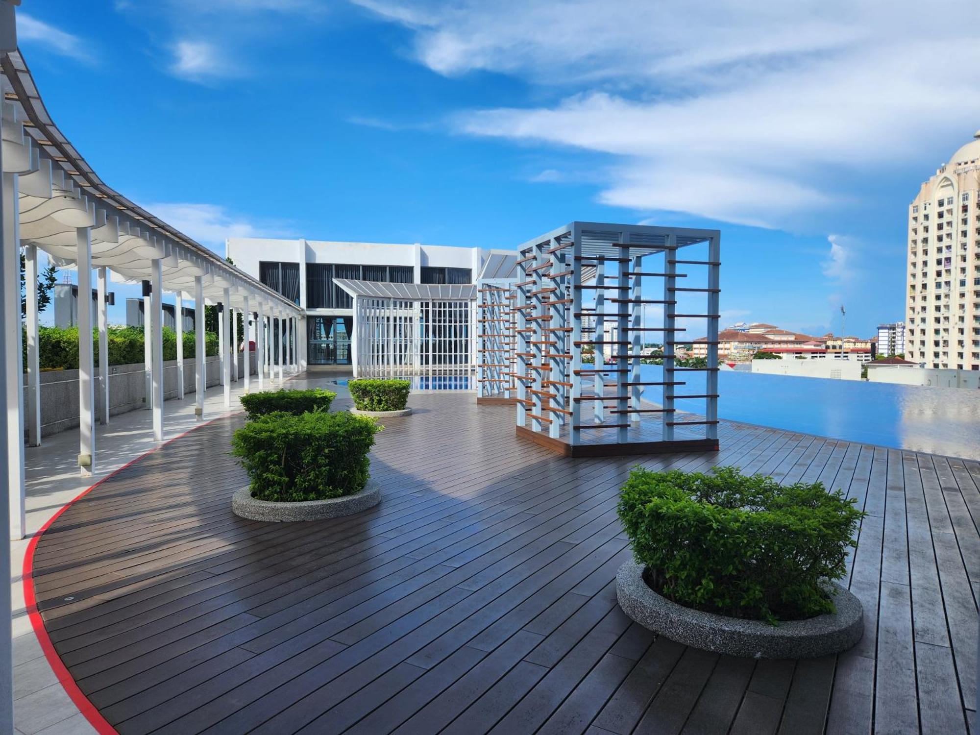 Nusa Luxurious Suite コタバル エクステリア 写真